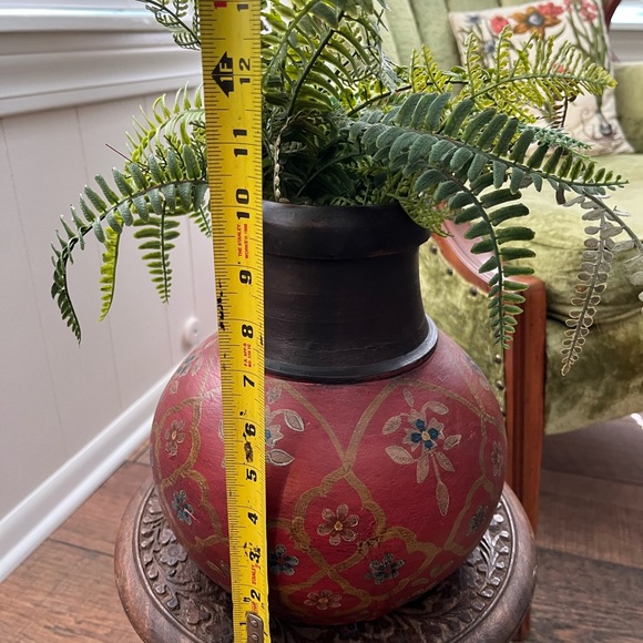 Hand Painted Pot / Vase with Greenery - Picture 5 of 7